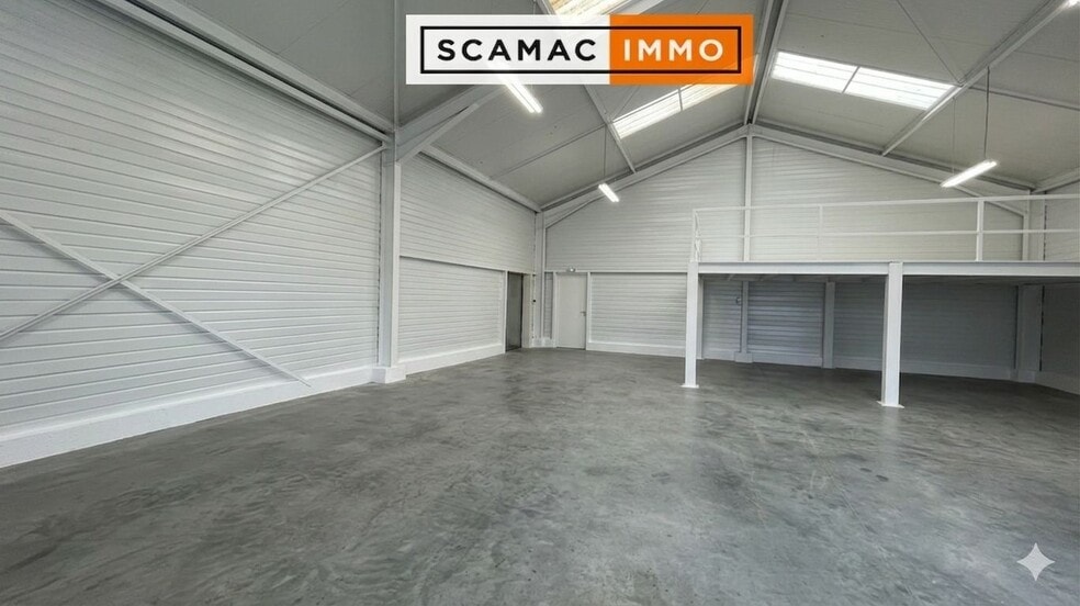 Flex in Angerville for sale - Interior Photo - Image 2 of 6