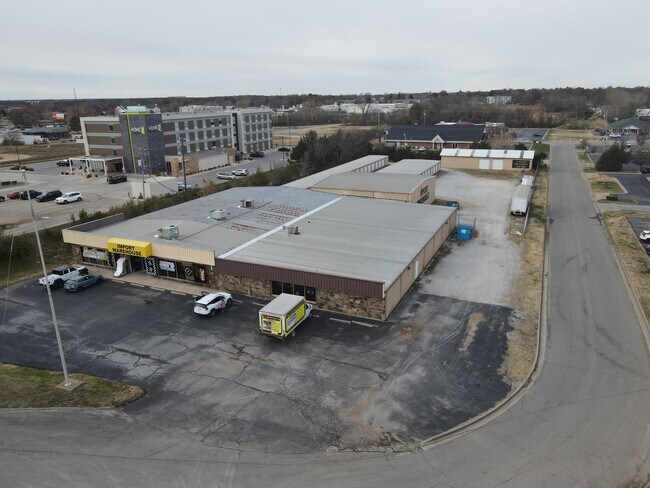 More details for 2920 S Range Line Rd, Joplin, MO - Retail for Sale