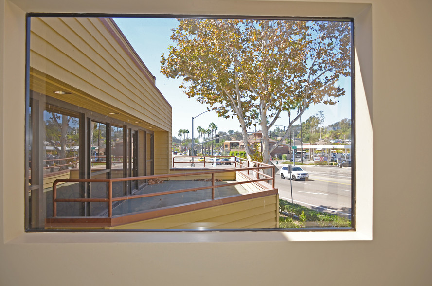 2775 Via De La Valle, Del Mar, CA for lease - Building Photo - Image 2 of 9