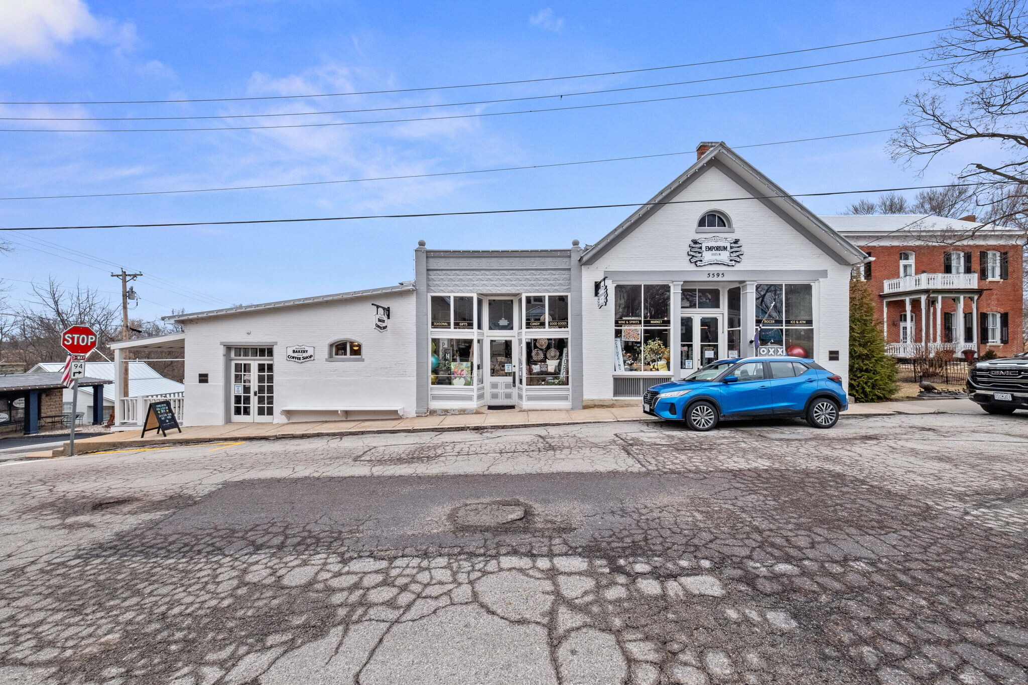 5595 Walnut St, Augusta, MO for sale Building Photo- Image 1 of 37