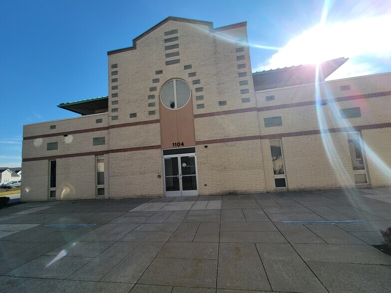 1104 Van Buren Rd, Easton, PA à louer - Photo du bâtiment - Image 2 de 11