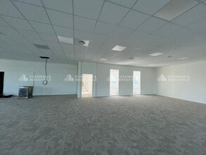 430 Rue Pierre Simon Laplace, Aix-en-Provence for lease Interior Photo- Image 1 of 8