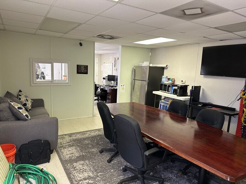 24203 FM 2100 Rd, Huffman, TX à vendre - Photo intérieure - Image 2 de 35