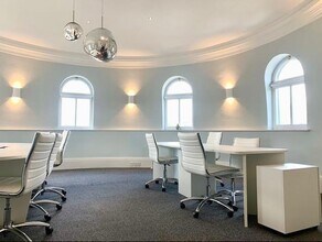 1-7A The Square, Richmond for lease Interior Photo- Image 1 of 3