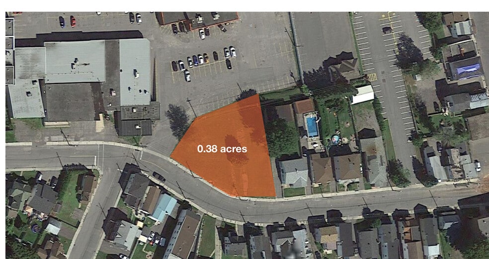 109-127 Regent St, Hawkesbury, ON for sale - Aerial - Image 2 of 4