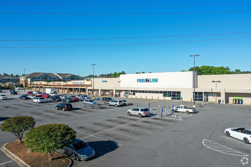 519-525 Jake Alexander Blvd W, Salisbury, NC for lease - Primary Photo - Image 1 of 1