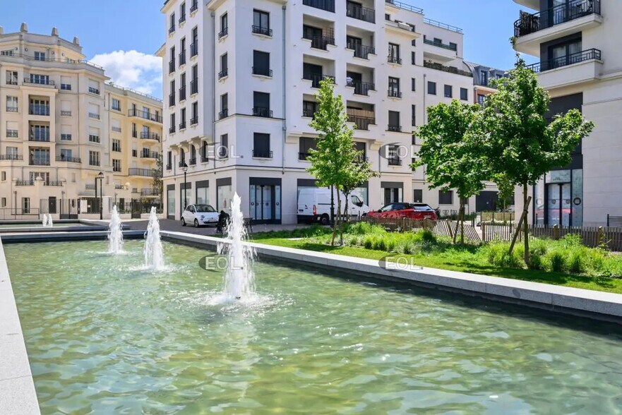 411 Avenue Du Général De Gaulle, Clamart à louer - Photo du bâtiment - Image 3 de 8