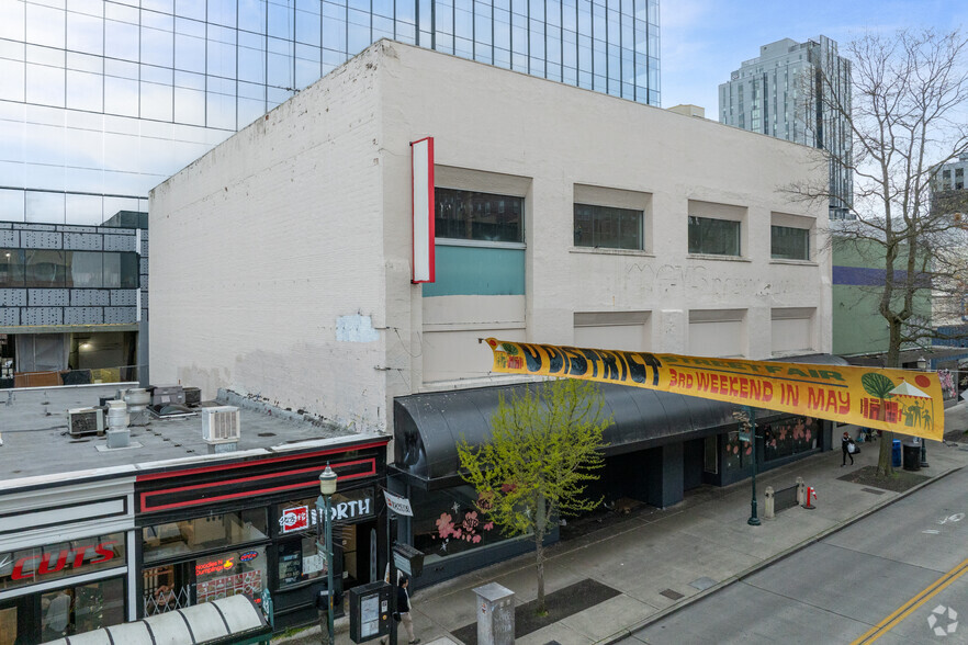 4315 NE University Way, Seattle, WA for lease - Primary Photo - Image 1 of 5