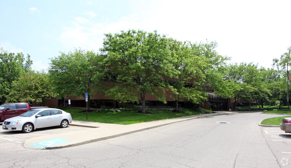 5626 Frantz Rd, Dublin, OH à louer - Photo du bâtiment - Image 3 de 27