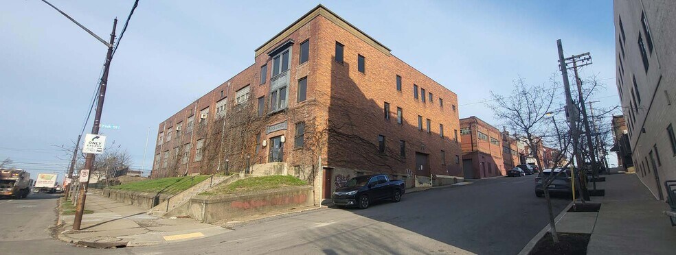 4017 Liberty Ave, Pittsburgh, PA à vendre - Photo du bâtiment - Image 2 de 3