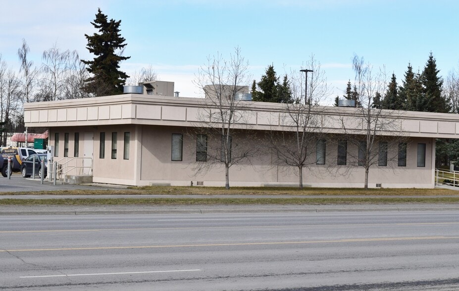 176 N Birch St, Soldotna, AK for lease - Building Photo - Image 1 of 3