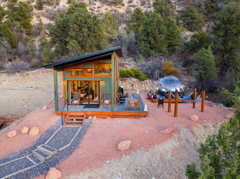 342 Overlook Ln, Glendale, UT à vendre - Photo du bâtiment - Image 2 de 26