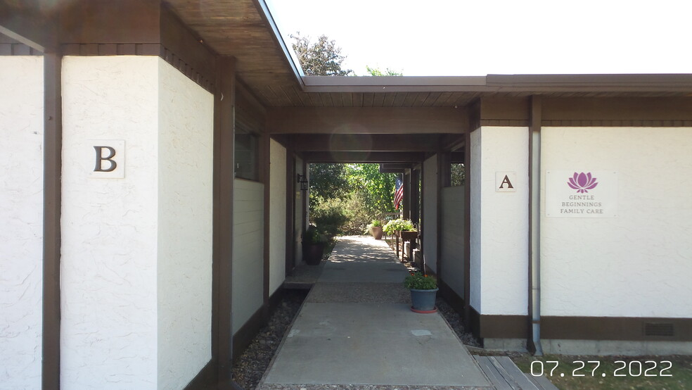 2509 7th Ave, Great Falls, MT à louer - Photo du bâtiment - Image 3 de 26