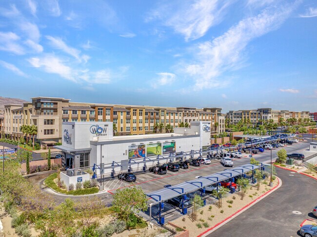 Plus de détails pour 6653 N Durango Dr, Las Vegas, NV - Spécialité à vendre