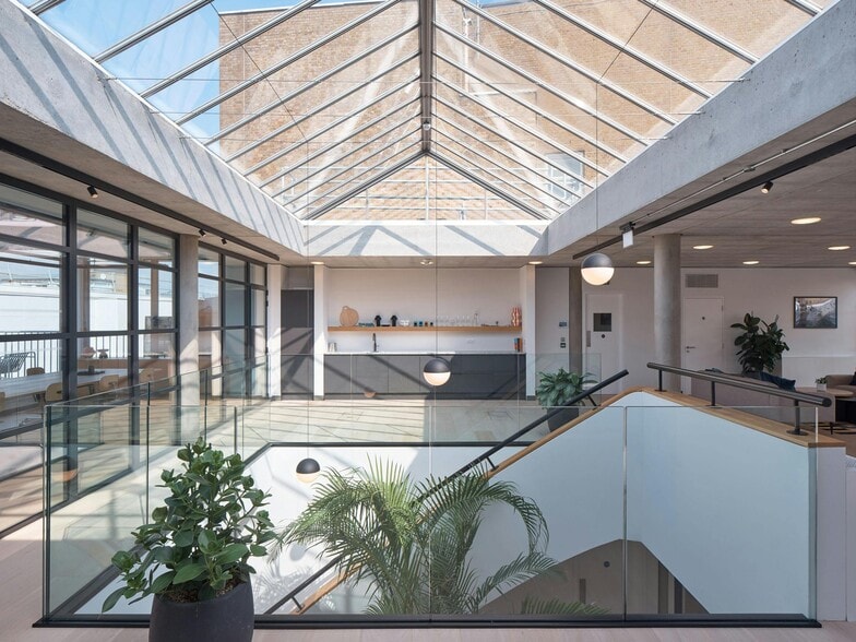 22 Shad Thames, London for lease - Building Photo - Image 3 of 10