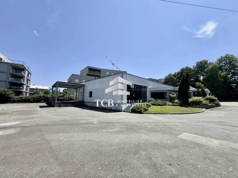 Flex dans Orvault à louer - Photo du bâtiment - Image 2 de 10