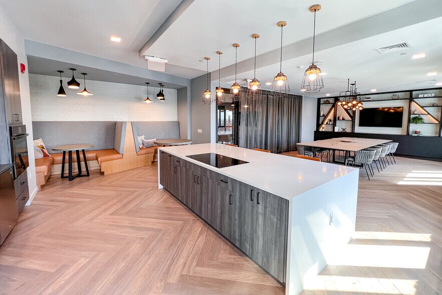 75 Baldwin St, Lynn, MA à louer - Photo intérieure - Image 3 de 11