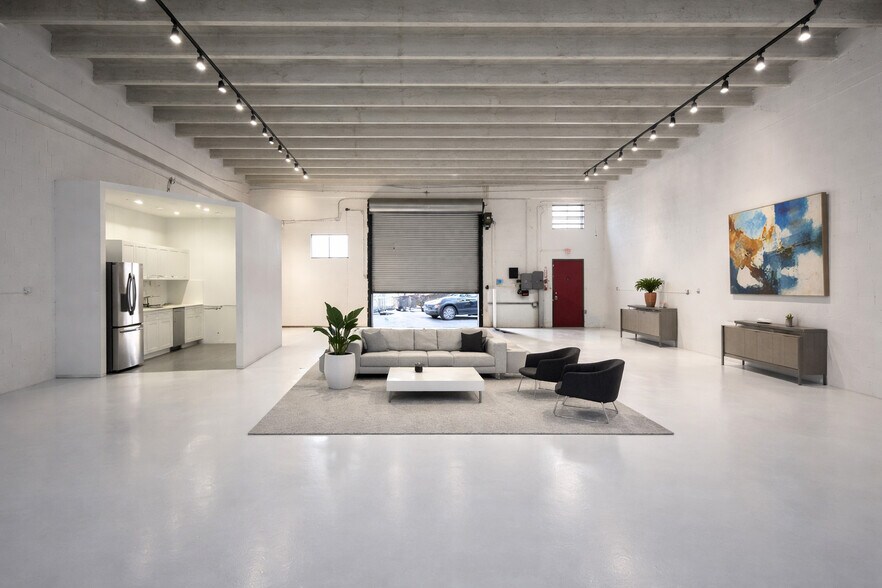 7101 N Miami Ave, Miami, FL à louer - Photo intérieure - Image 3 de 26