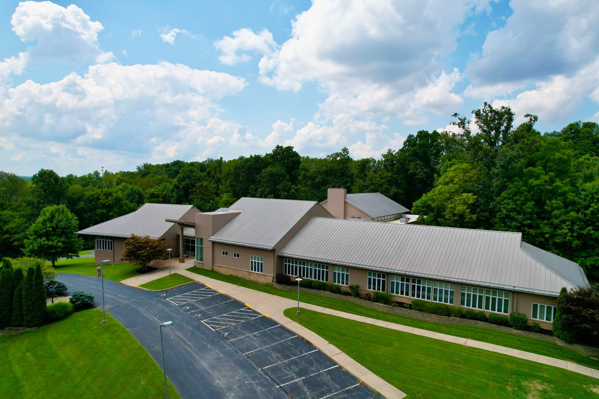 7400 Floydsburg Rd, Crestwood, KY à vendre Photo du bâtiment- Image 1 de 2