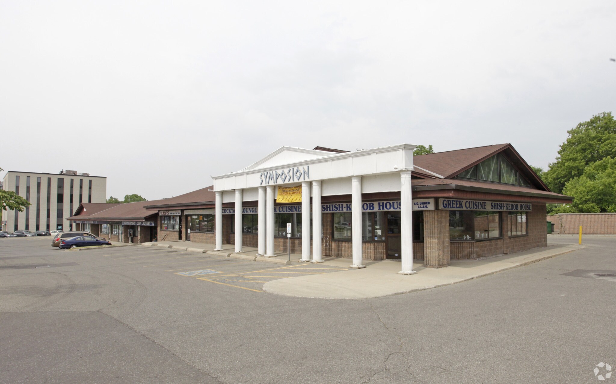 148 Queen St E, Brampton, ON for sale Primary Photo- Image 1 of 1