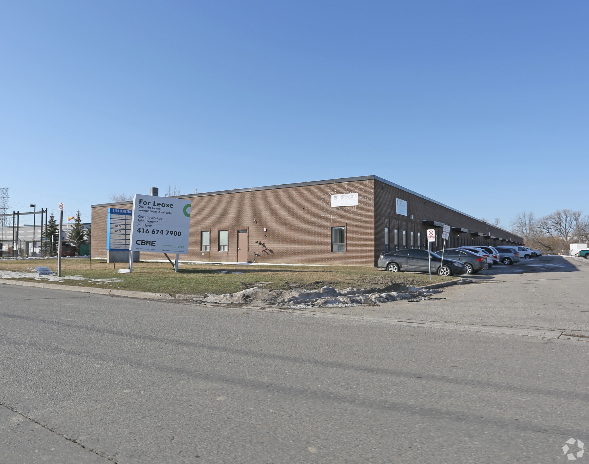 1104 Fewster Dr, Mississauga, ON for sale Primary Photo- Image 1 of 1