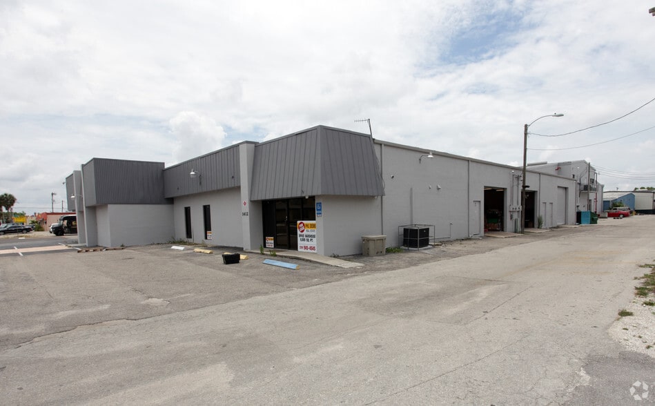1412-1414 Viscaya Pky, Cape Coral, FL for lease - Building Photo - Image 2 of 13