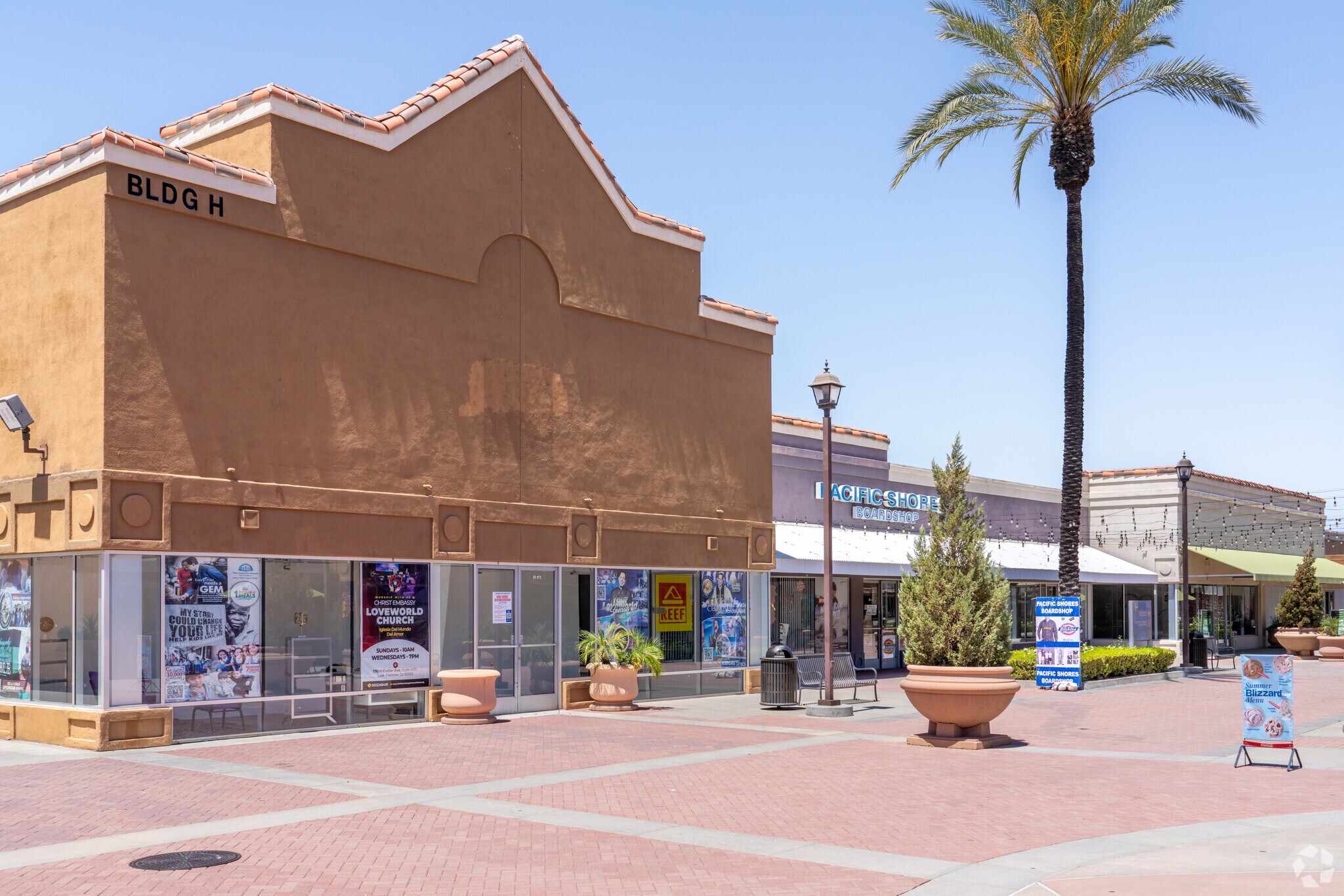 17600 Collier Ave, Lake Elsinore, CA à vendre Photo principale- Image 1 de 5