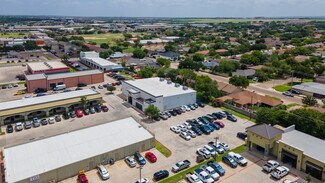 Plus de détails pour 5411 McPherson Rd, Laredo, TX - Commerce de détail à vendre