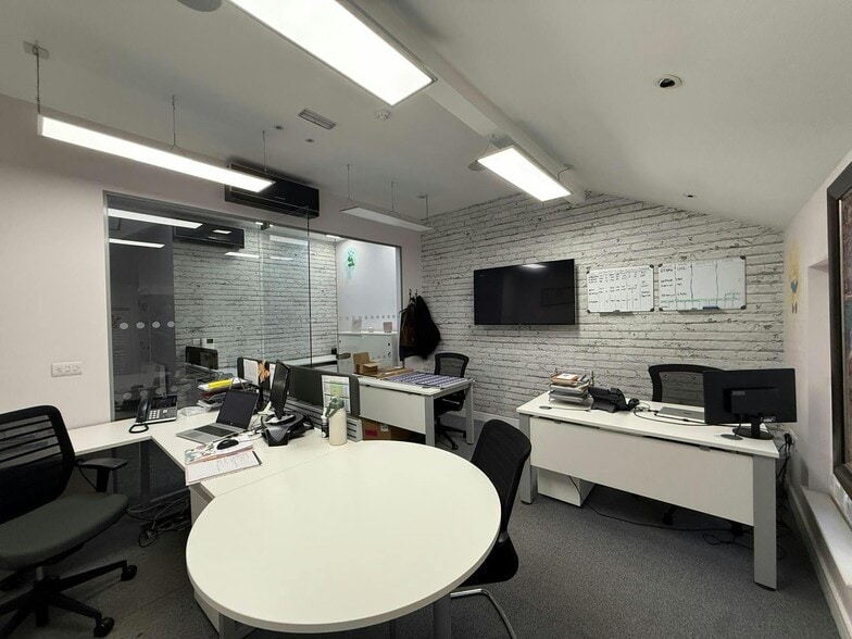 110 London Rd, Warrington à louer - Photo du bâtiment - Image 2 de 9