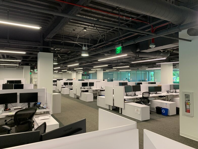 701 S Hudson Ave, Los Angeles, CA for lease - Interior Photo - Image 3 of 6