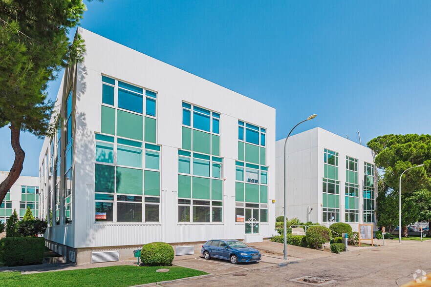 Calle de San Severo, 26/28, Madrid, Madrid for sale - Building Photo - Image 3 of 7