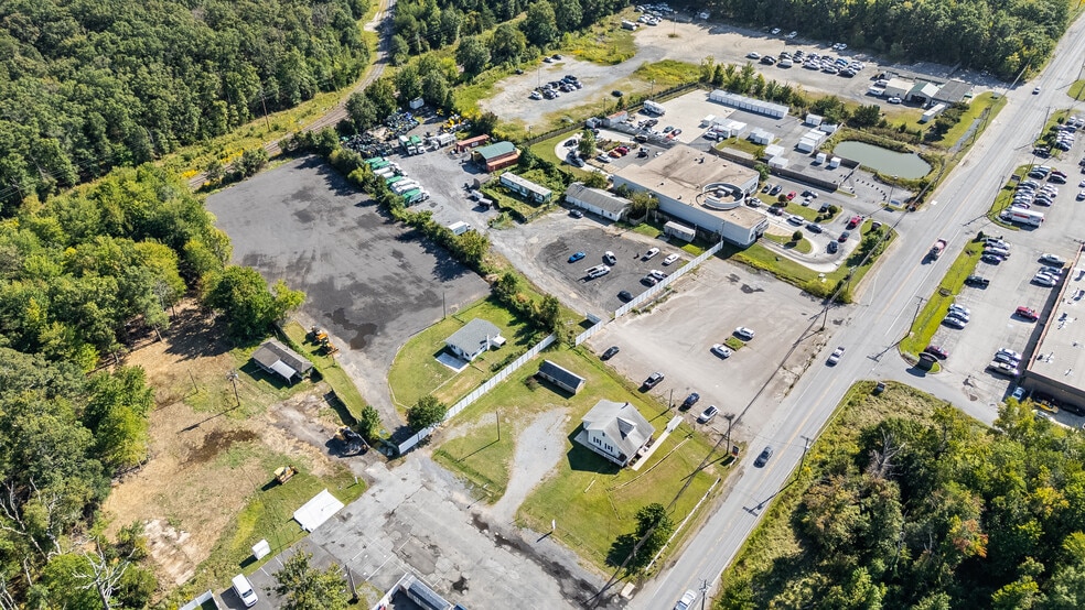 12095 Hintze Pl, Waldorf, MD for lease - Building Photo - Image 2 of 2