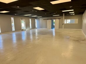 1107 N Main St, High Point, NC for lease Interior Photo- Image 1 of 9