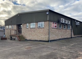 Plus de détails pour Stephenson Rd, Colchester - Industriel à louer