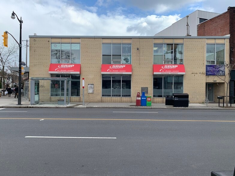 394-400 Pacific Ave, Toronto, ON à louer - Photo du bâtiment - Image 2 de 6