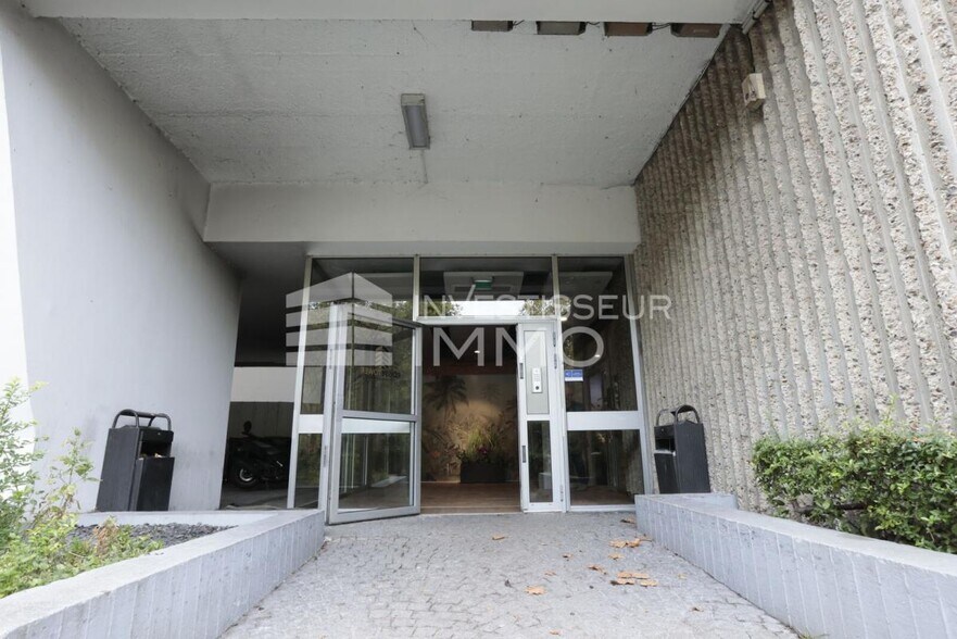 Bureau dans Bonneuil Sur Marne à louer - Hall d’entrée - Image 3 de 5