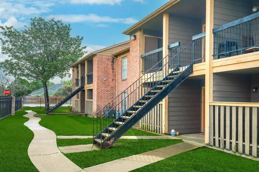 9402 Synott Rd, Houston, TX à vendre Photo du bâtiment- Image 1 de 36