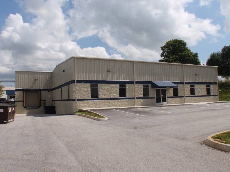540 Milwaukee Way, Knoxville, TN for lease - Primary Photo - Image 1 of 4