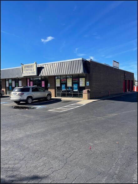 5102-5106 South Blvd, Charlotte, NC for lease - Building Photo - Image 2 of 8