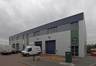 Plus de détails pour Horton Clos, West Drayton - Industriel à louer