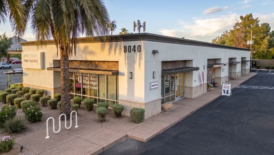 8040 E Indian School Rd, Scottsdale, AZ à vendre Photo du bâtiment- Image 1 de 9