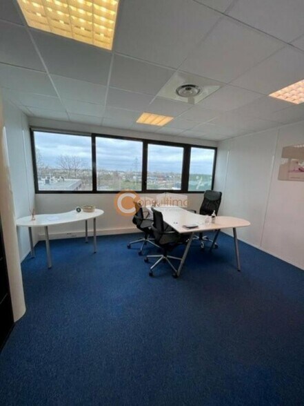Bureau dans Mérignac à louer - Photo du bâtiment - Image 3 de 7