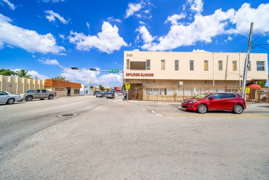 3401 NW 7th St, Miami, FL for lease - Building Photo - Image 1 of 30