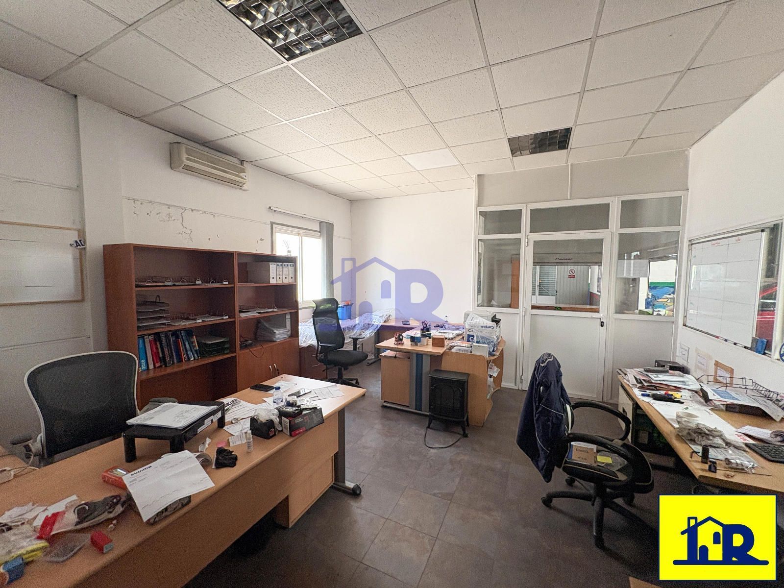 Industrial in Cuenca, Cuenca for sale Interior Photo- Image 1 of 11