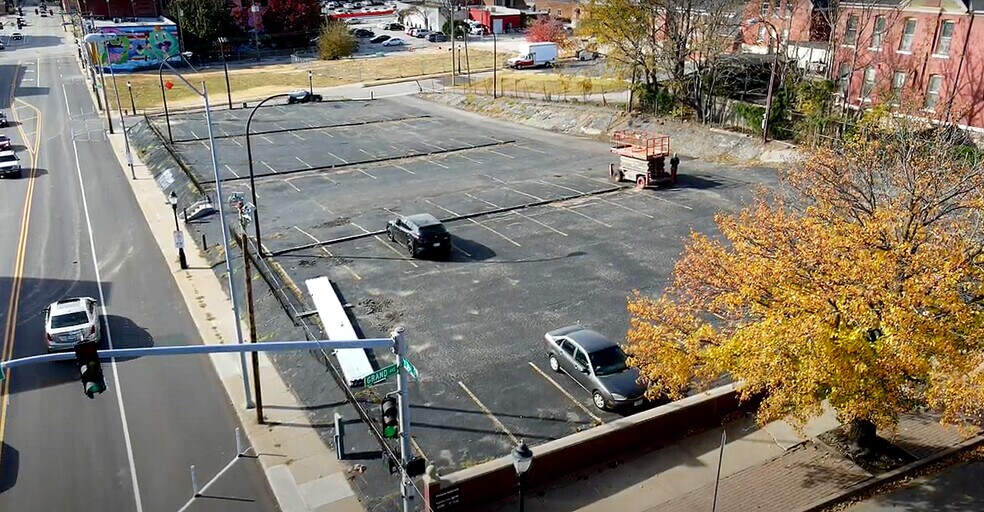 112 E 31st St, Kansas City, MO for sale - Building Photo - Image 2 of 3