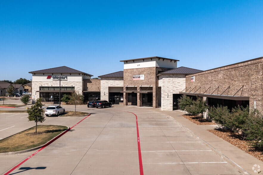 5977 Preston Rd, Frisco, TX à louer - Photo du bâtiment - Image 2 de 5
