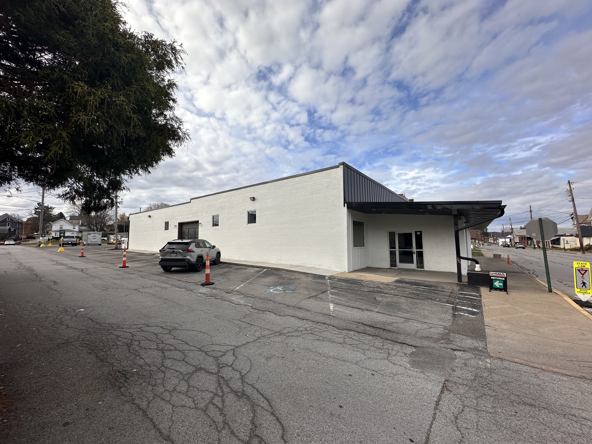 201 Grand Ave, Mars, PA for lease Building Photo- Image 1 of 11