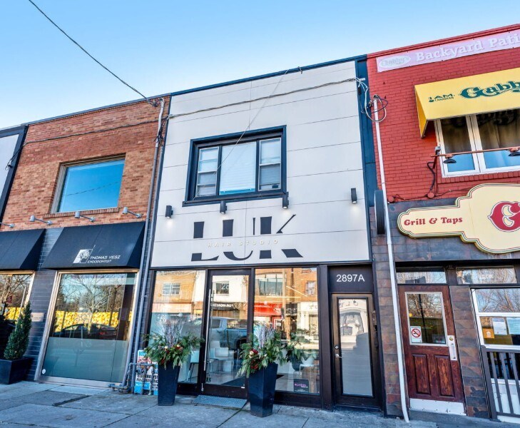 2897 Bloor St W, Toronto, ON à vendre Photo du bâtiment- Image 1 de 1