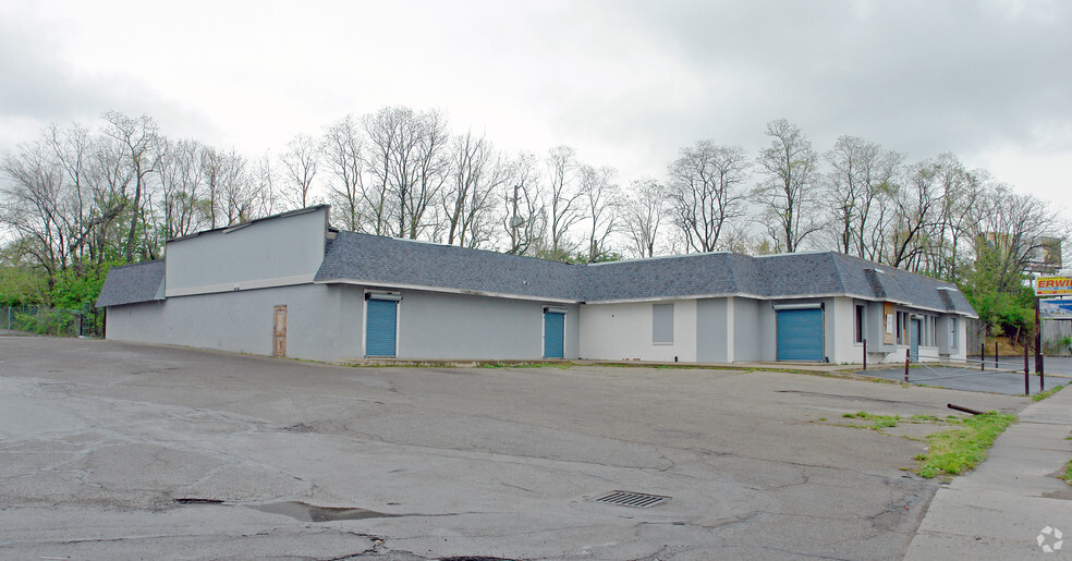 3125 N Gettysburg Ave, Dayton, OH for lease - Building Photo - Image 2 of 3