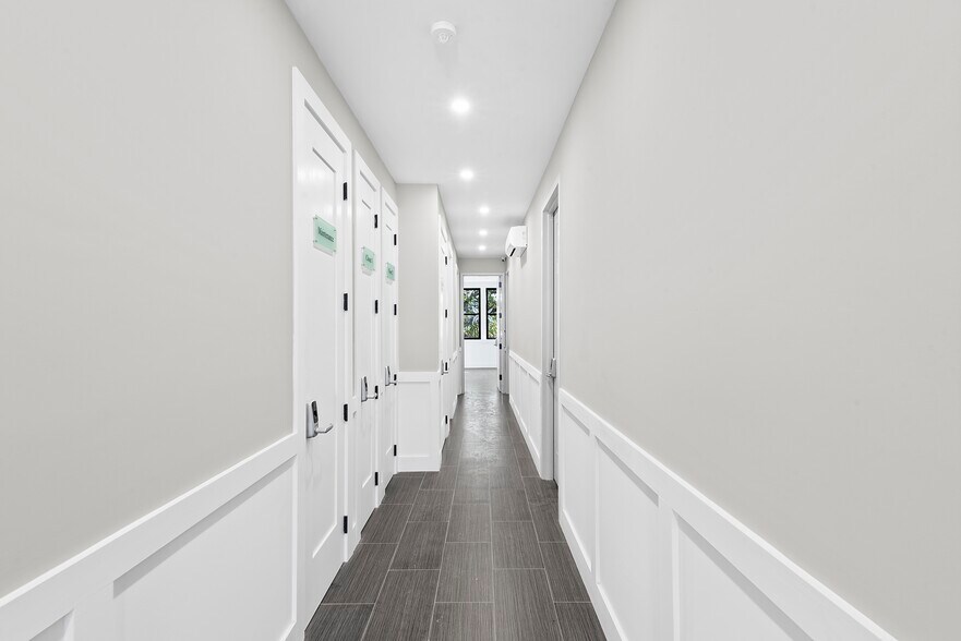 31-53 Steinway St, Astoria, NY à vendre - Photo intérieure - Image 3 de 15